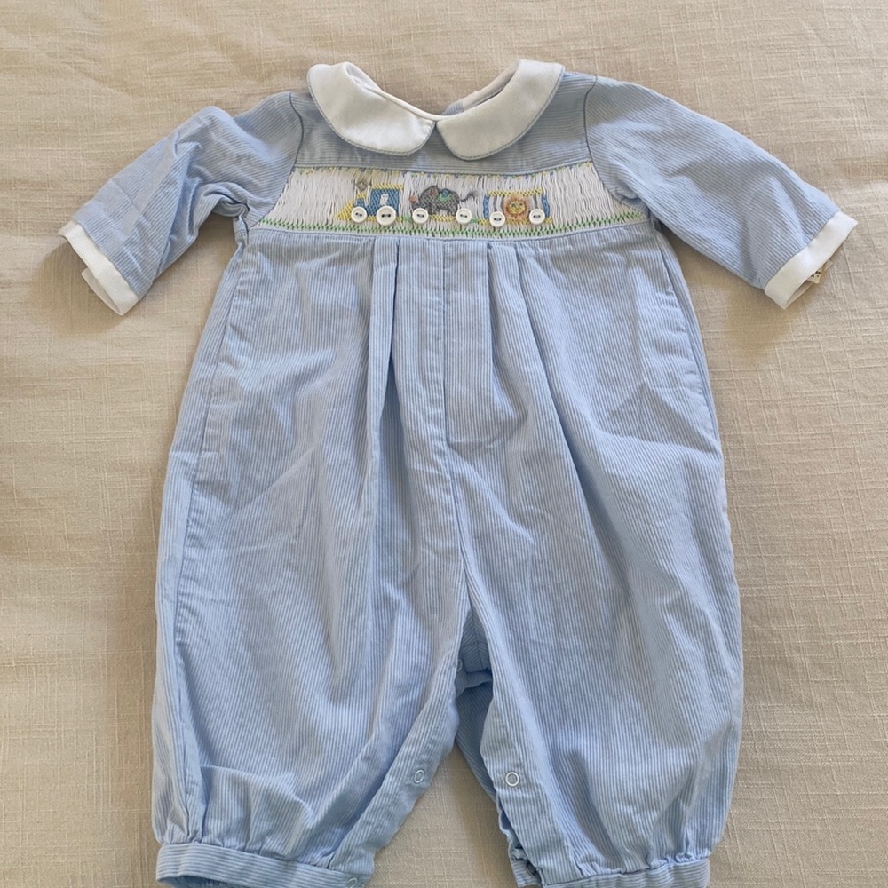 Petite ami smocked jon jon